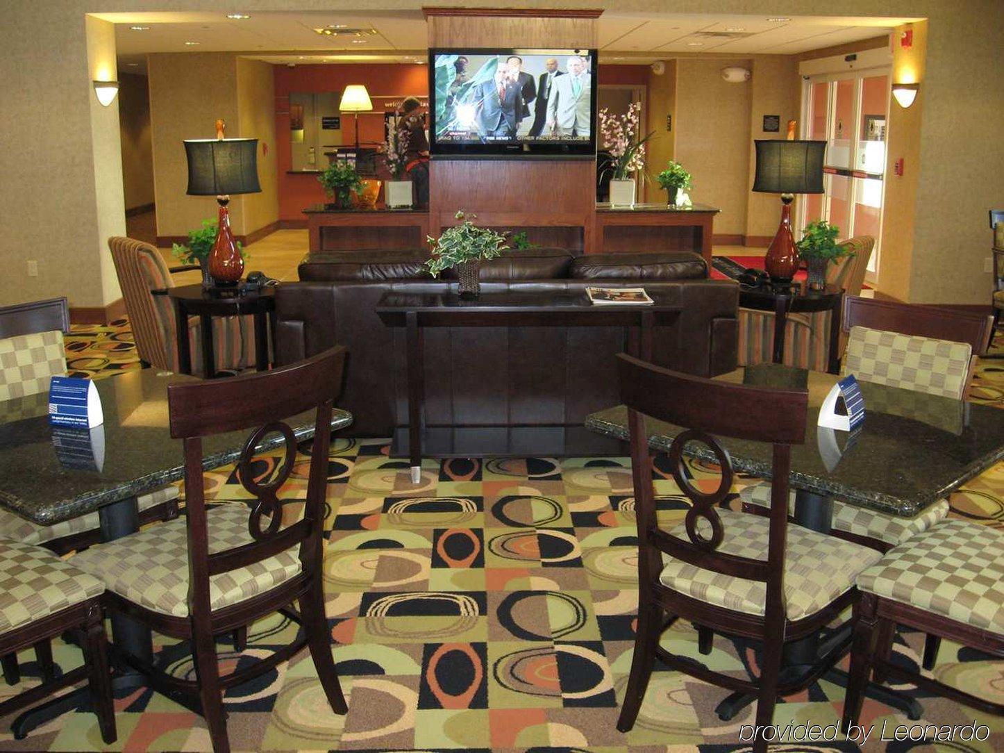 Hampton Inn & Suites דבנפורט מסעדה תמונה