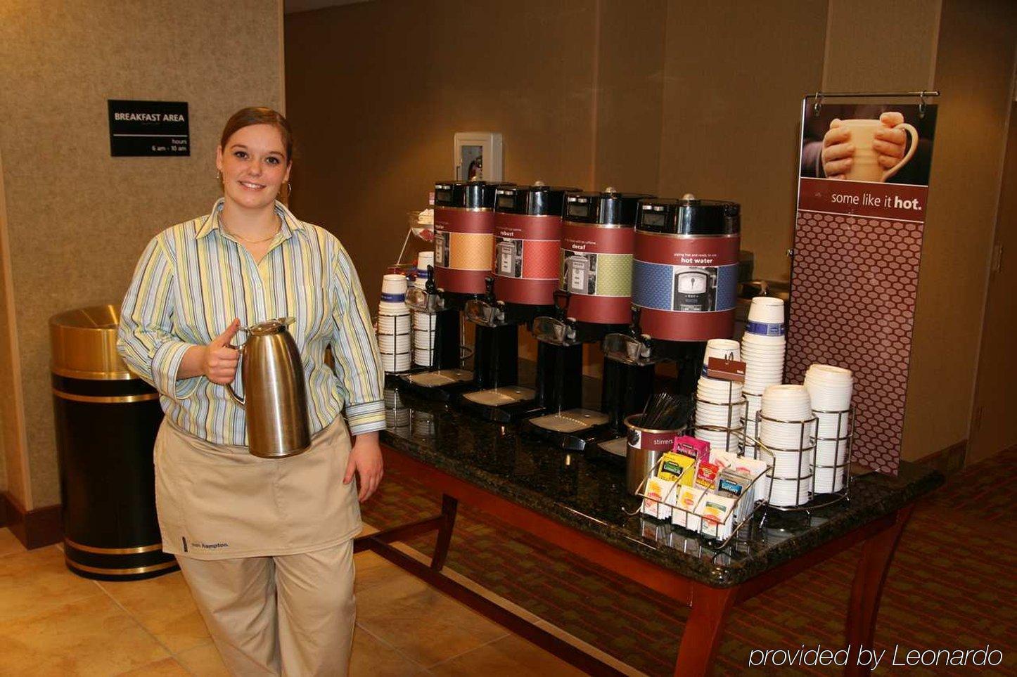 Hampton Inn & Suites דבנפורט מסעדה תמונה