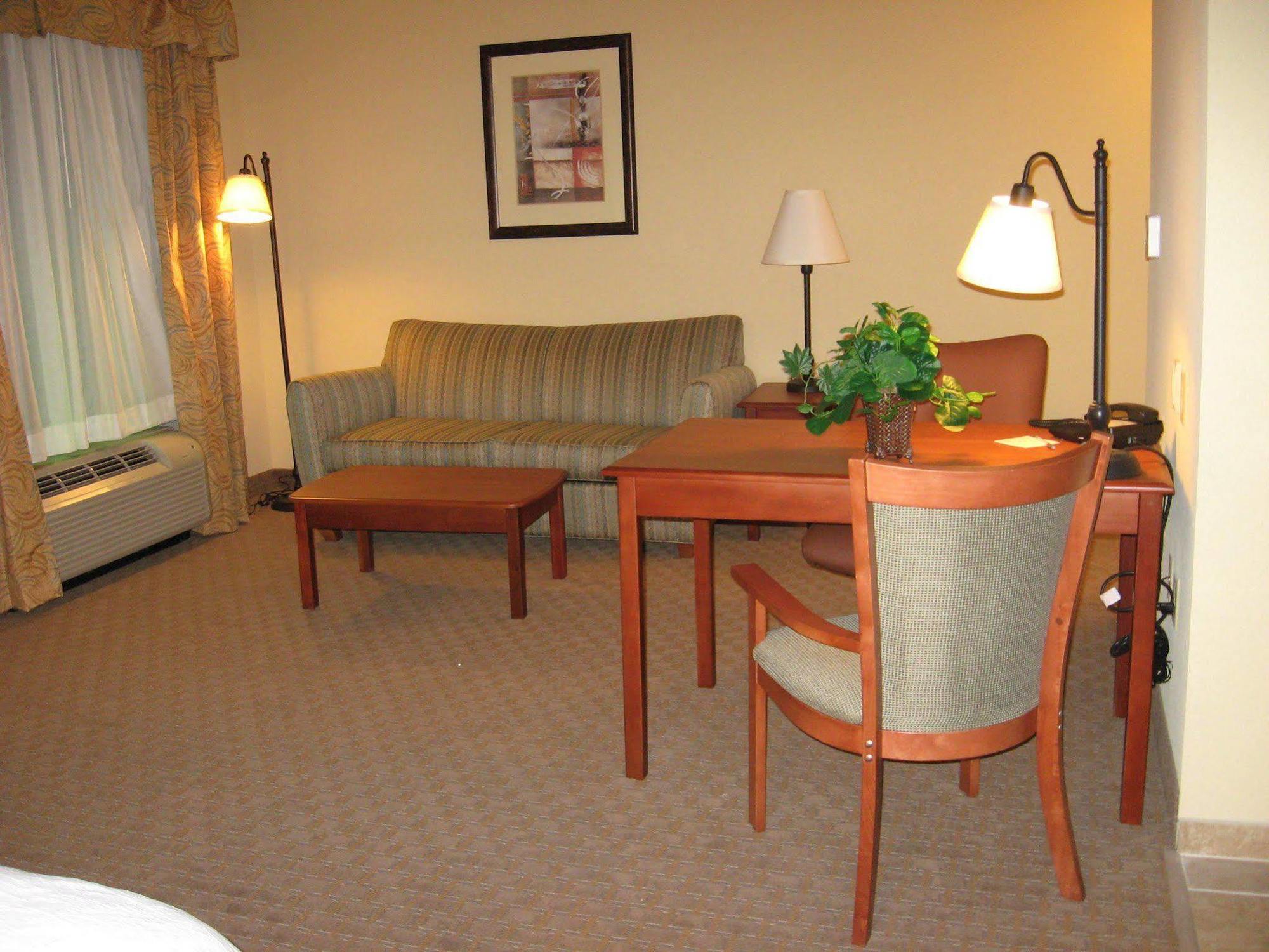 Hampton Inn & Suites דבנפורט חדר תמונה